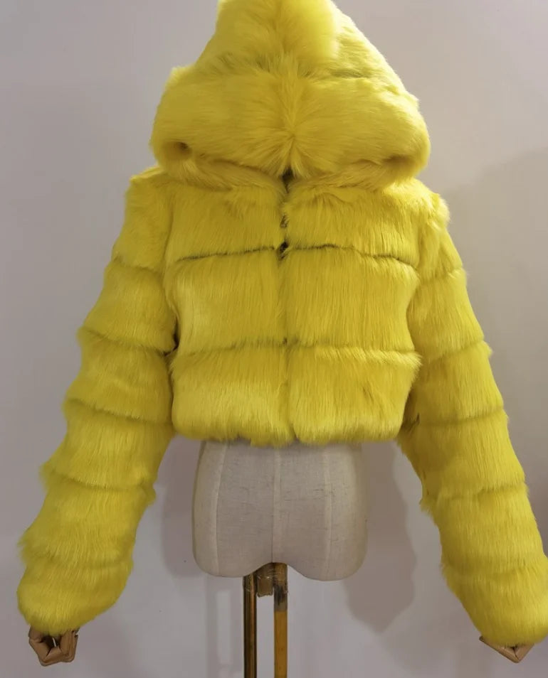 Hot Selling Women Winter Windproof Warm Plus Size Faux Fur Long Sleeve Jacket Parka Coats With Hood