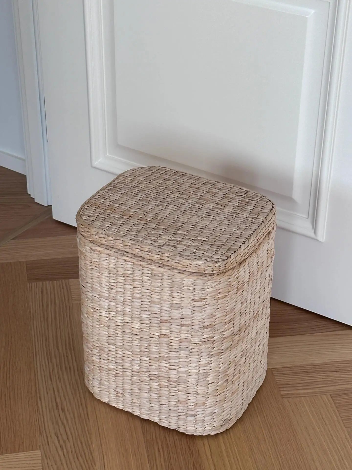 Simple Rattan Small Bedside Cabinet, Home Bedroom Multi-Function Storage Unit, Slim Movable Storage Basket